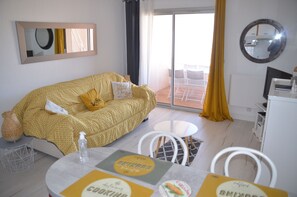 Televisie en een stereo