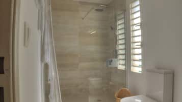 Bruser, hÄrtÞrrer, hÄndklÊder