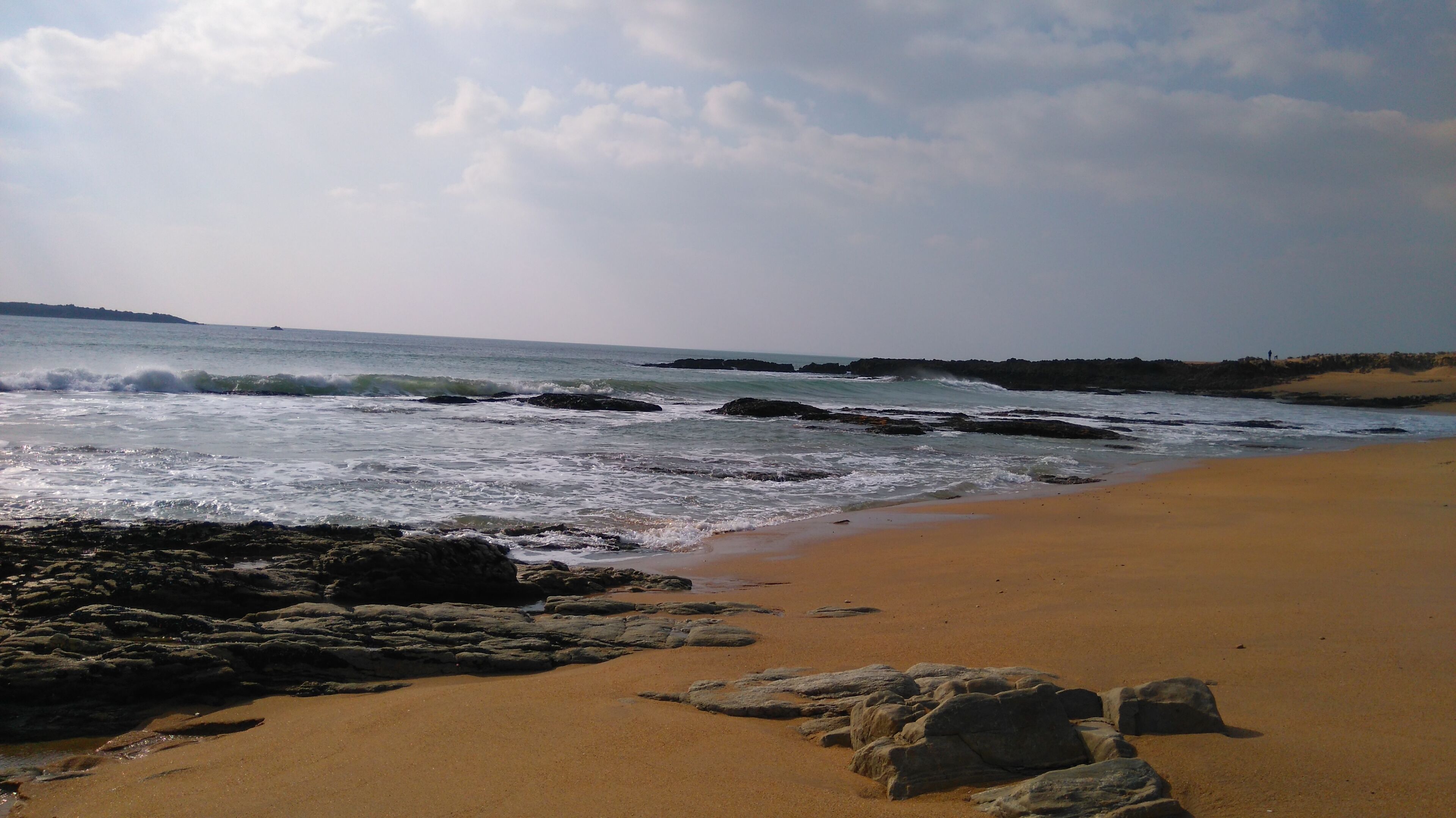 House on the edge of the wood Ploëmel, 15 minutes from the beaches of Erdeven or Carnac.