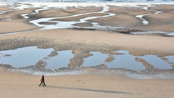 Una playa cerca