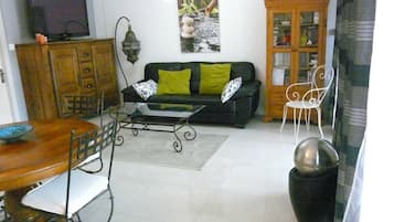 TV, books
