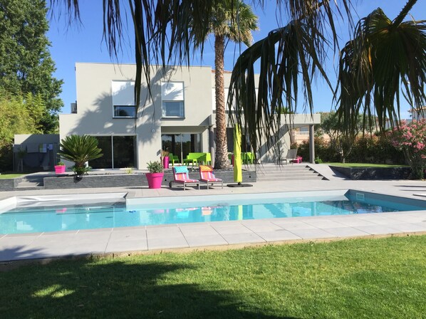 Beheizter Pool