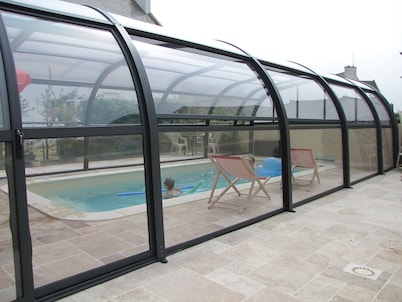 comfortable house private indoor heated pool 28 ° C 450m sandy beaches
