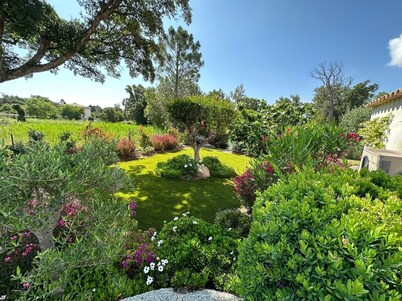 RECENT VILLA - 4 BEDROOMS - AIR CONDITIONING - HEATED POOL