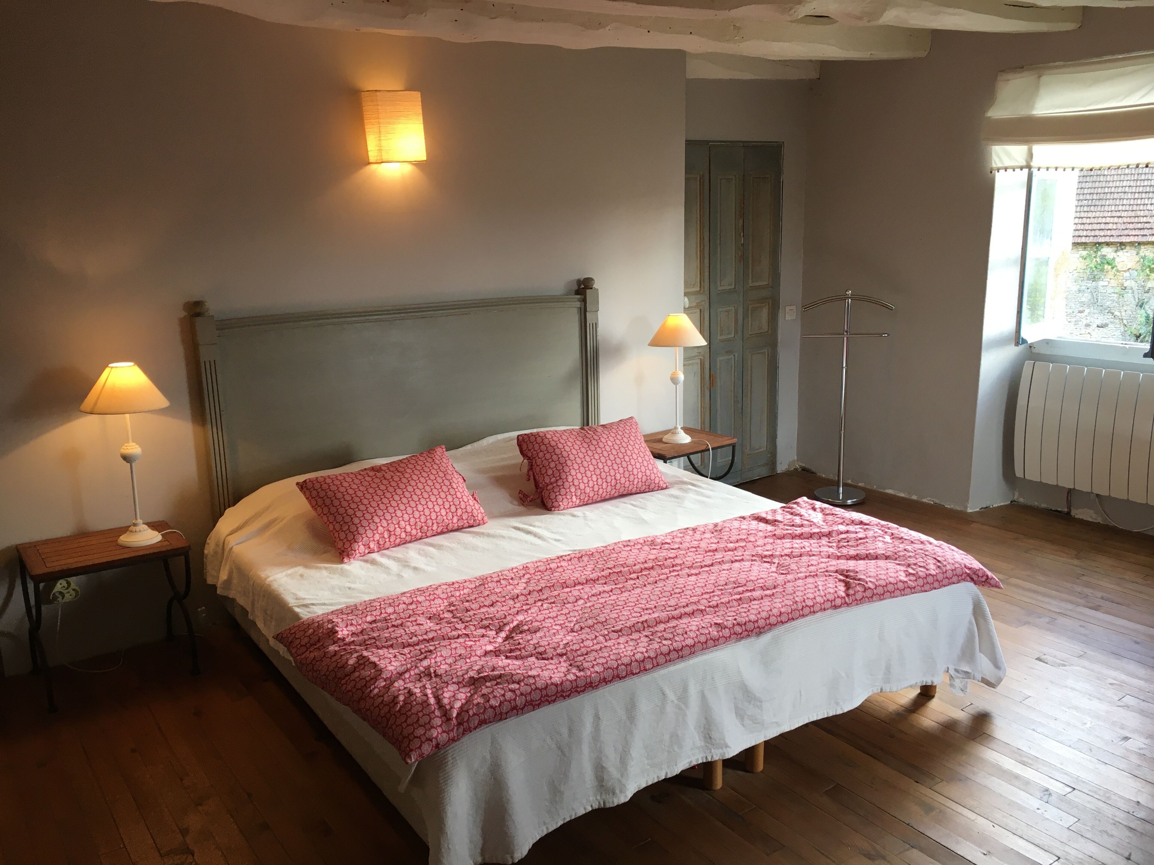 VERY NICE HOUSE OF CHARACTER LOT (PÉRIGORD, QUERCY) 12 TO 16 PEOPLE, POOL