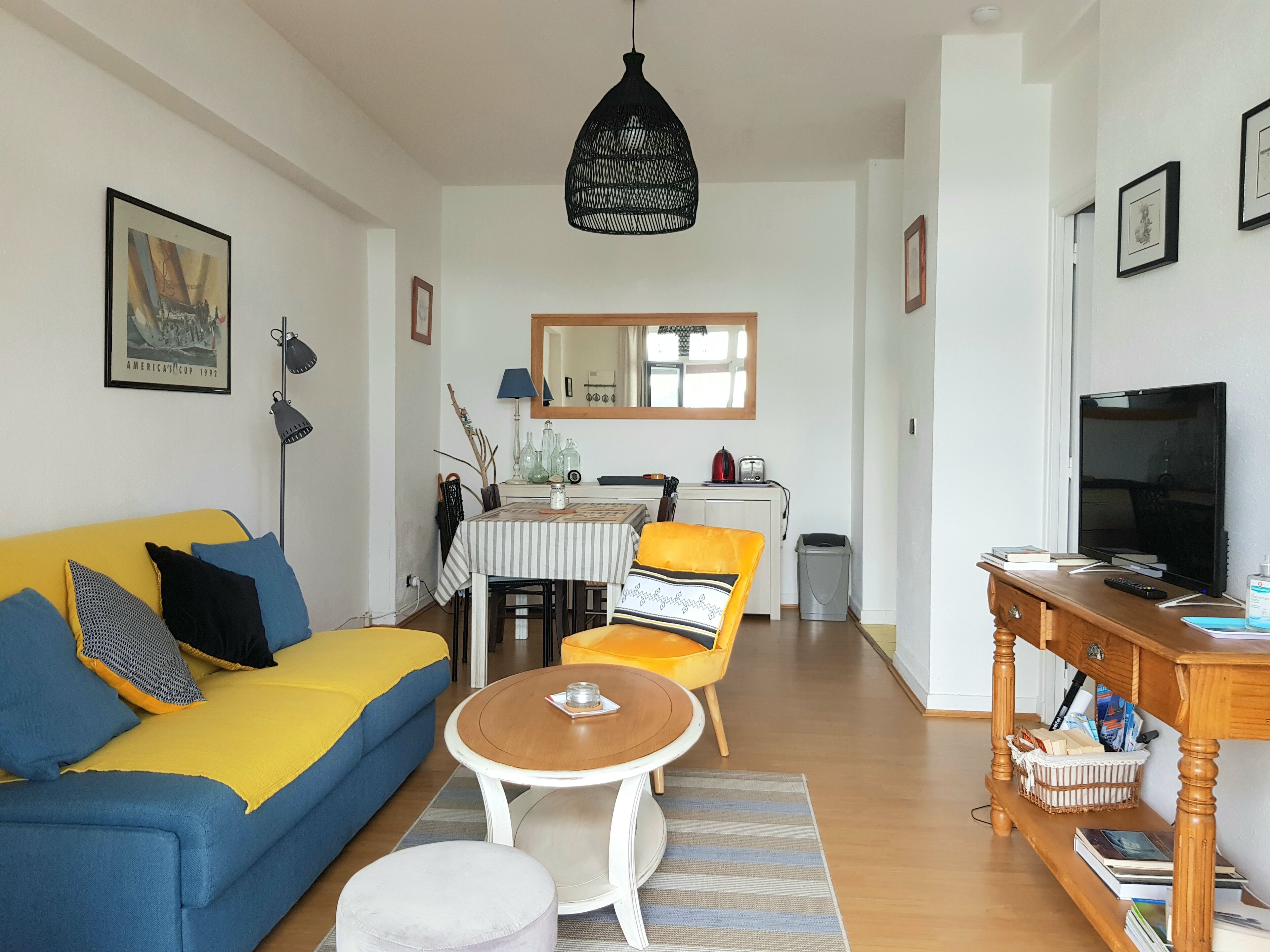 250 m from the beach on the pearl of the Gulf