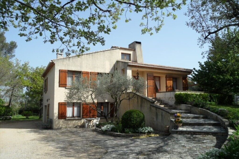 Rental apartment Gréasque Aix-en-Provence Pays d'Aix for 4 people
