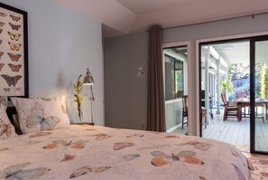 3 Schlafzimmer, Zimmersafe, Schreibtisch, Bügeleisen/Bügelbrett