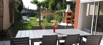 Grand gite calme  10 personnes avec spa et sauna A 3 MN de la vallée des loisirs