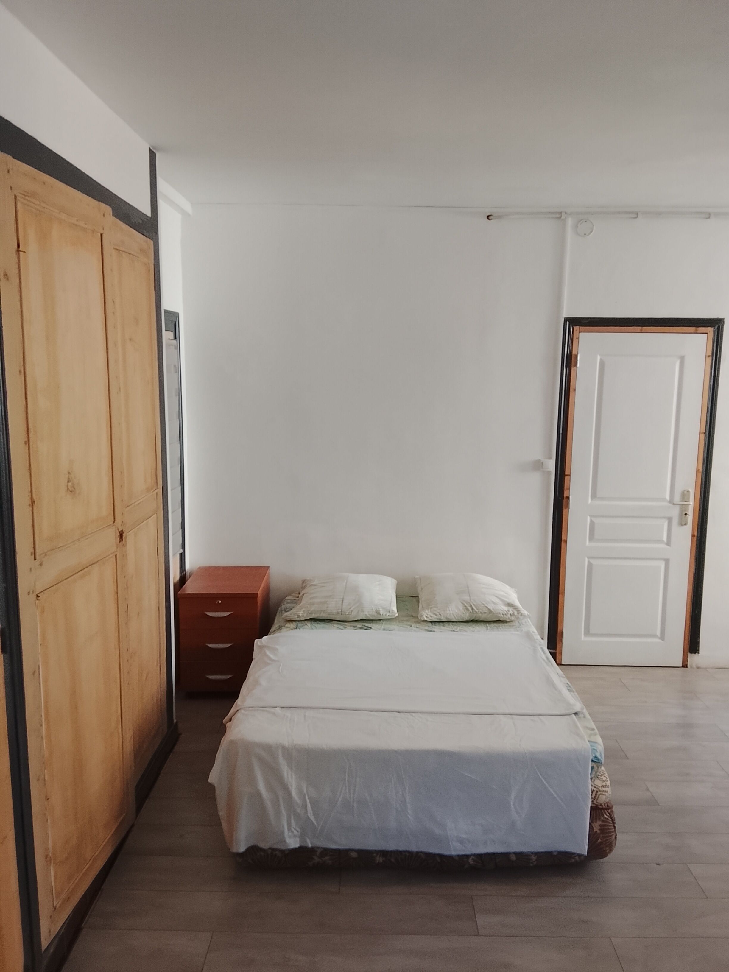 2 Schlafzimmer, Bügeleisen/Bügelbrett, kostenloses WLAN