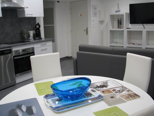 "CARAÏBES"  SUPERBE VUE SUR LA MER..APPART HAUT DE GAMME PR CLIENTS EXIGEANTS