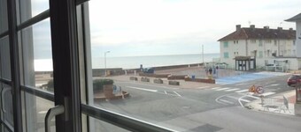 "CARAÏBES" SCHÖNER MEERBLICK..SPART HIGH END PR CLIENTS ANSPRUCHSEND