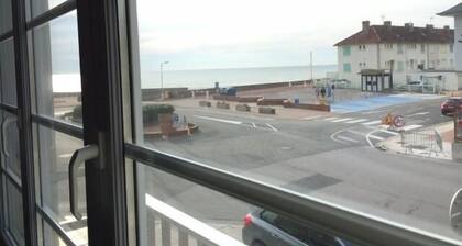 "CARAÏBES" BEAUTIFUL SEA VIEW..SPART HIGH END PR CLIENTS EHDOTTAVAT