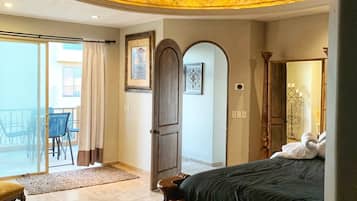 3 bedrooms, free WiFi, bed sheets, wheelchair access