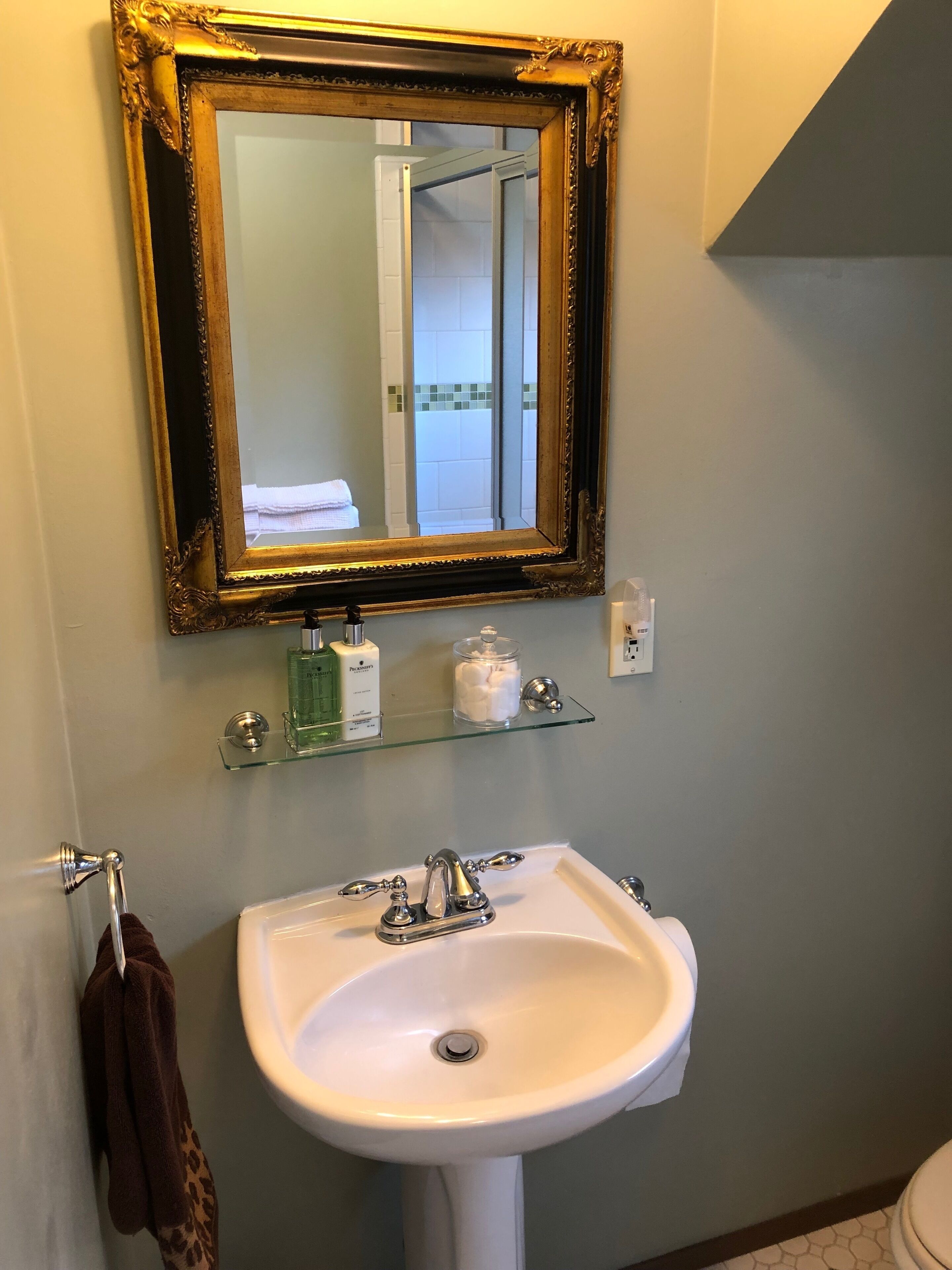 NoHo Arts District Private Guest space