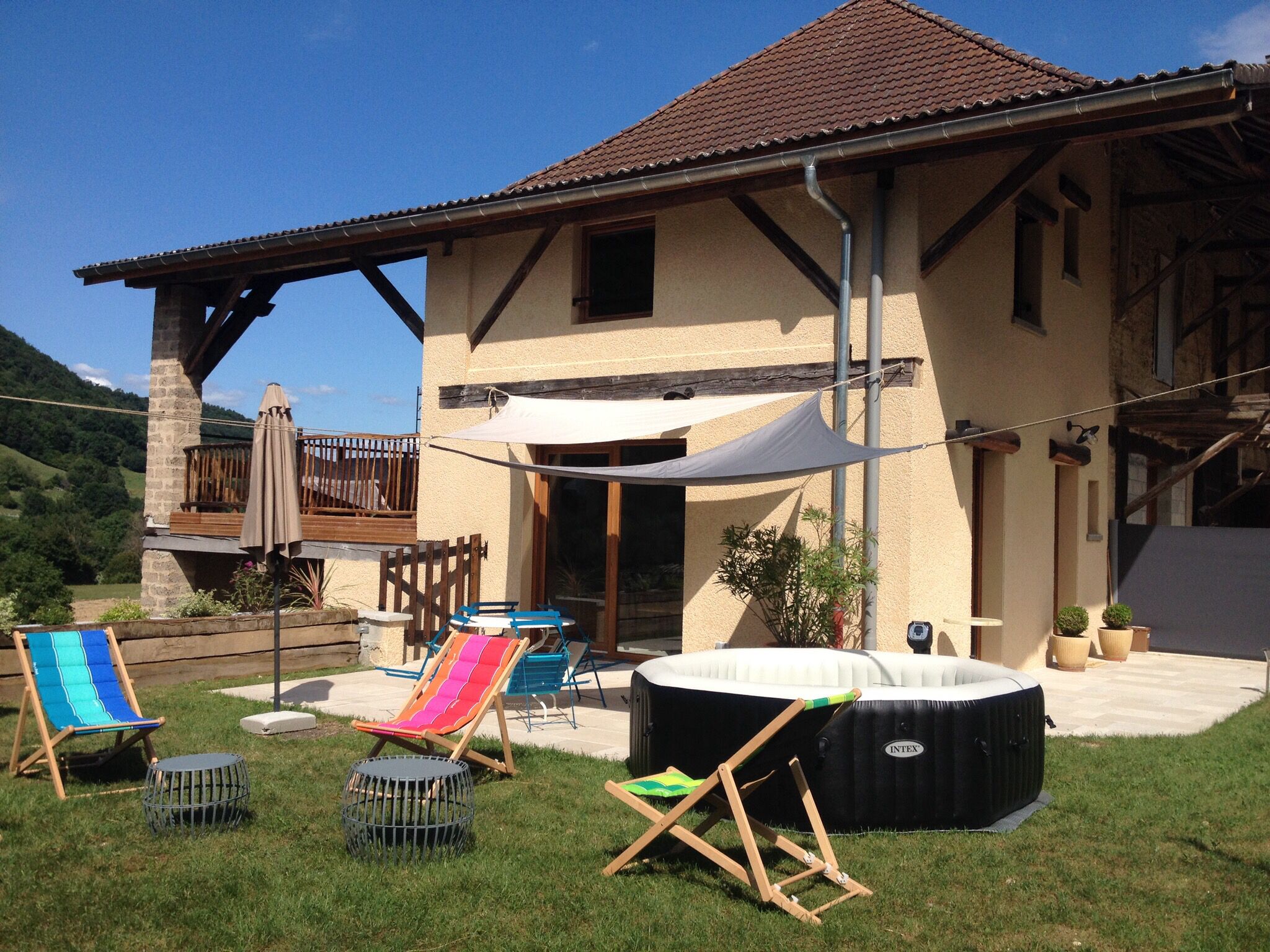 Cottage 4/5 people between lakes and mountains