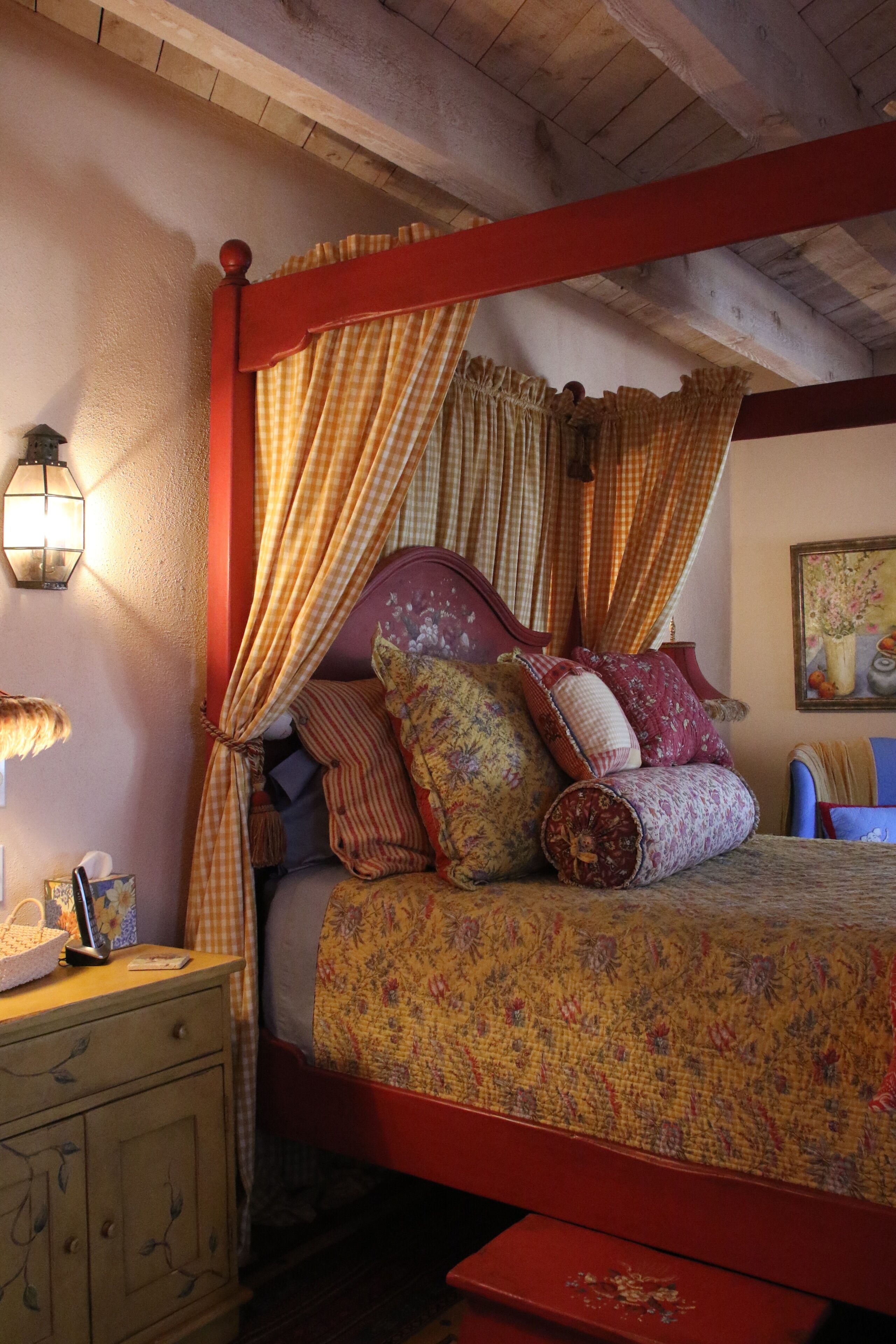 Country Cottage - Beautiful Two Bedroom House on Tesuque Estate