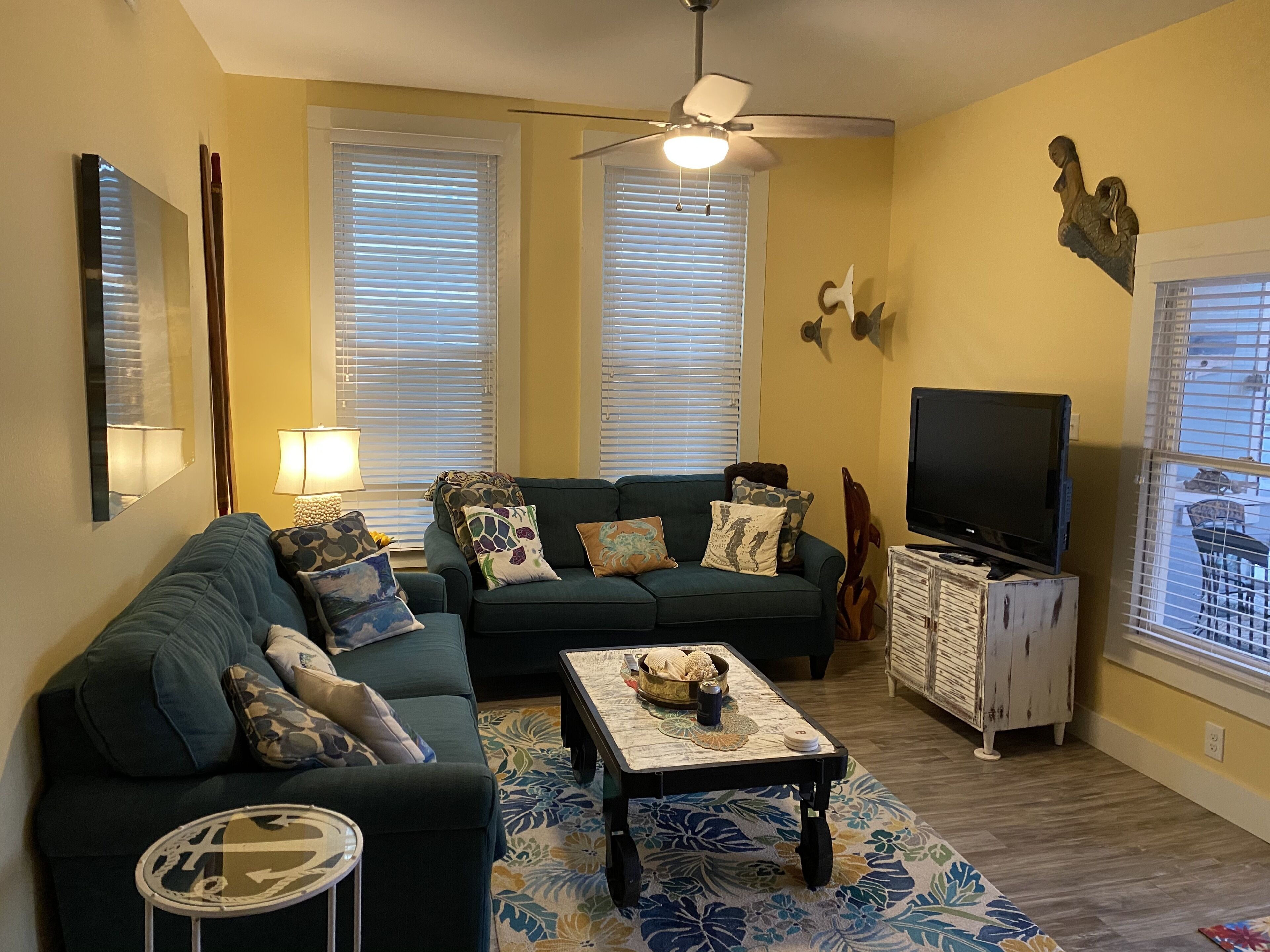 Large private pool! Old Town Cottage 1 block from the Marina STR 181918