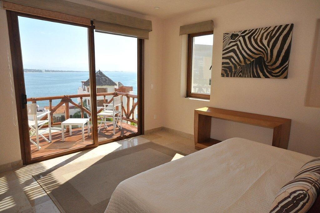 Great View Ocean Front Luxury Vacation Rental: Punta Esmeralda