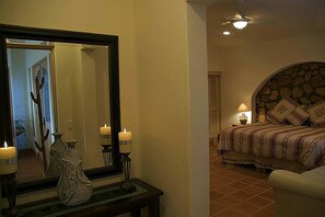 3 chambres, fer et planche à repasser, lit de bébé portatif, Wi-Fi
