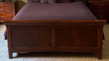 3 bedrooms, desk, iron/ironing board, free WiFi