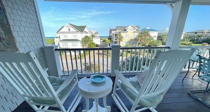 Luxury Beach House ~ Steps to the Ocean ~ Stunning Views