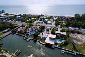 Exterior - Charming Cabana Beach Club #8 - Your Coastal retreat Awaits!#9 also available. (Longboat Key)