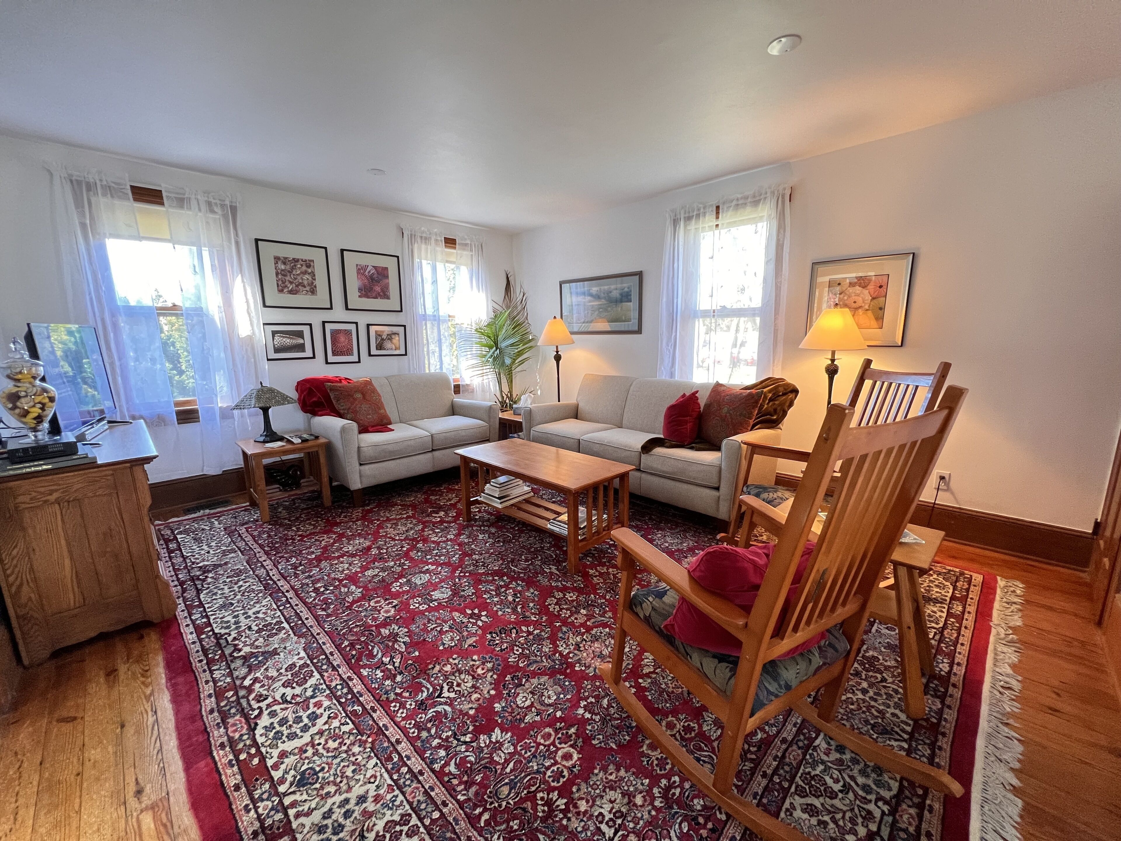 246 6th Ave West Cape May