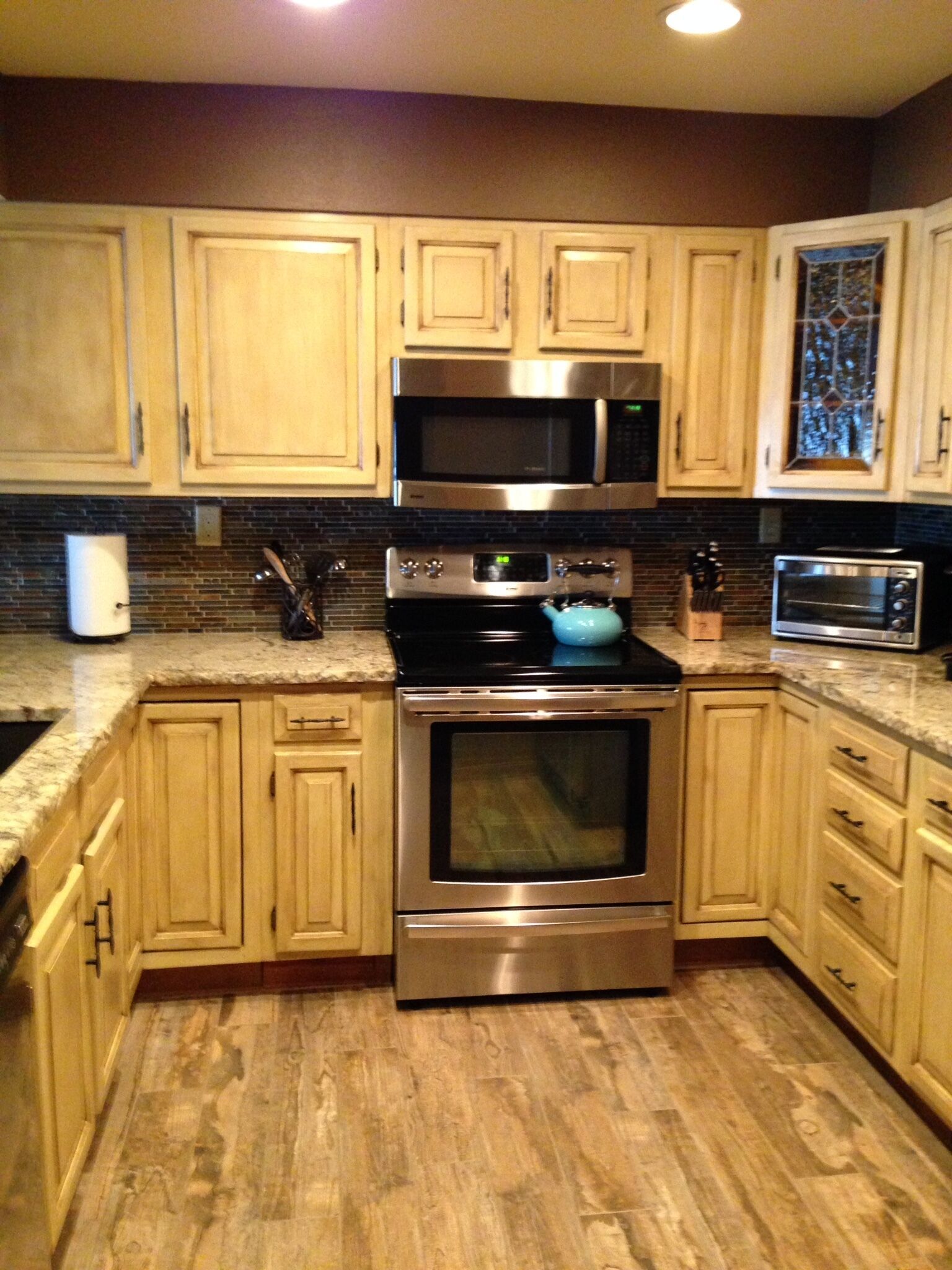 Great Location! 2 BDRM/2 BATH condo. Easy walk to Main St. and ski lifts