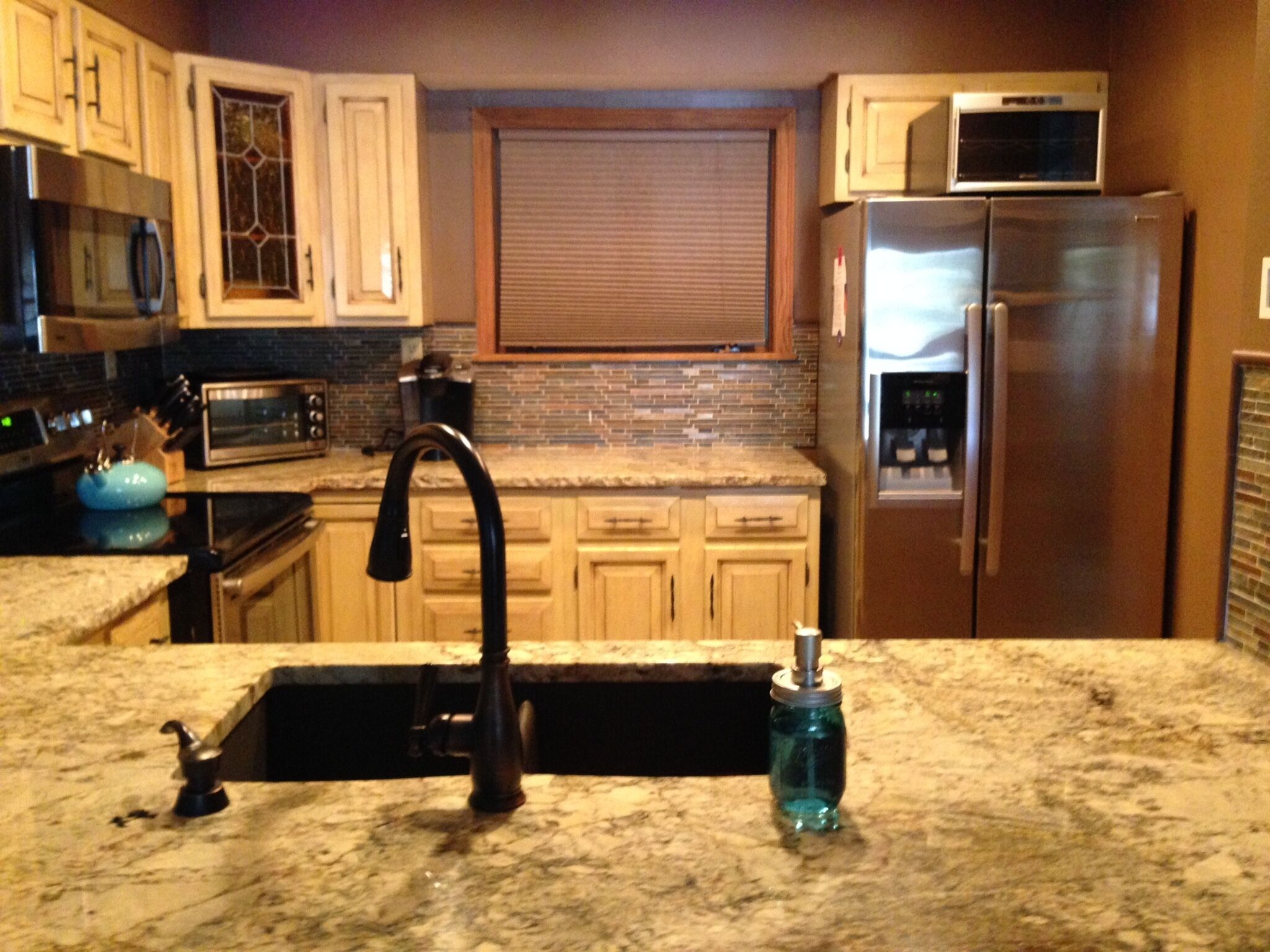 Great Location! 2 BDRM/2 BATH condo. Easy walk to Main St. and ski lifts