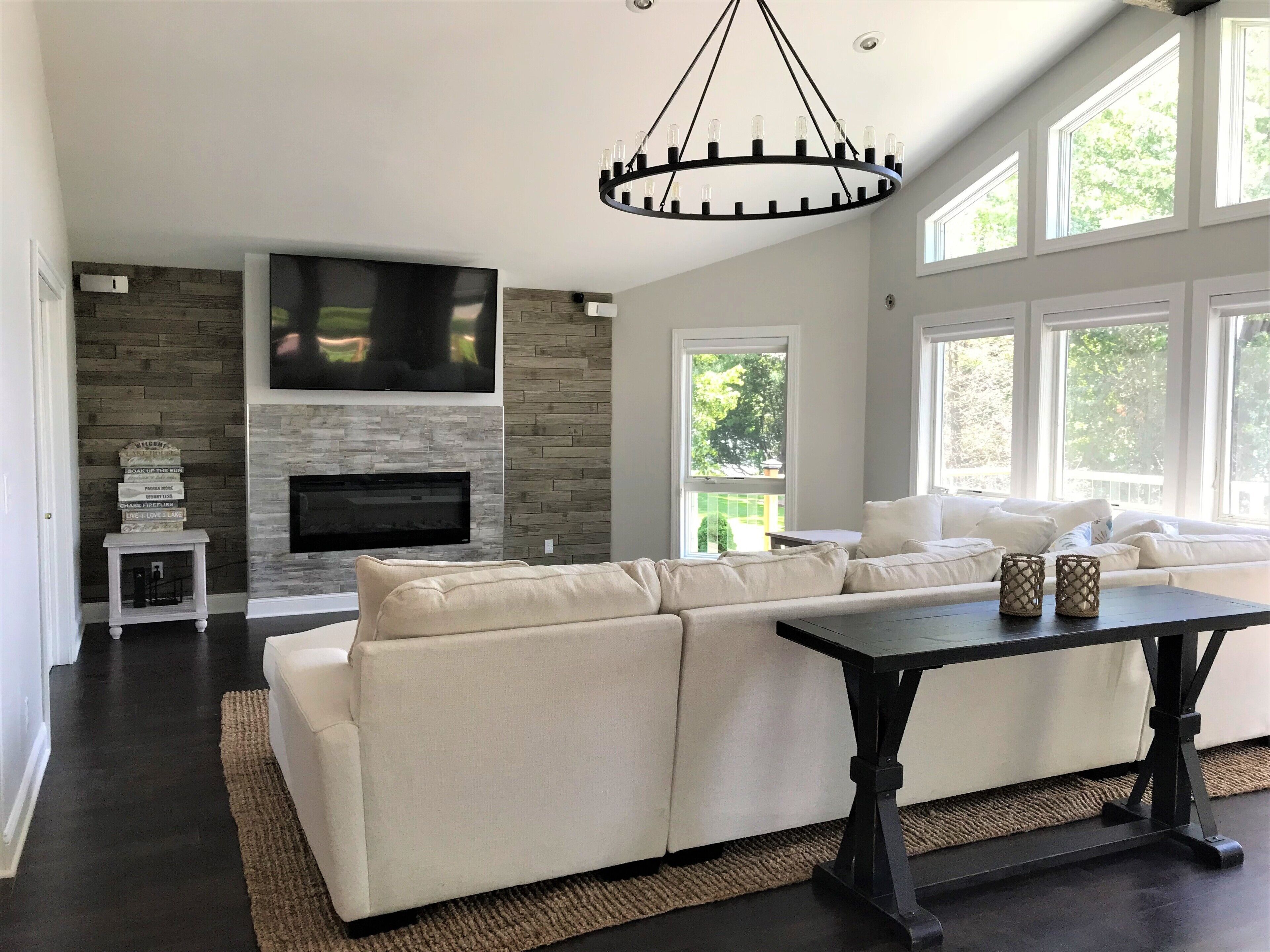 Sunset Lake Home-Hot Tub/Bikes/Paddle Board/Kayaks/Fires/Island Raft