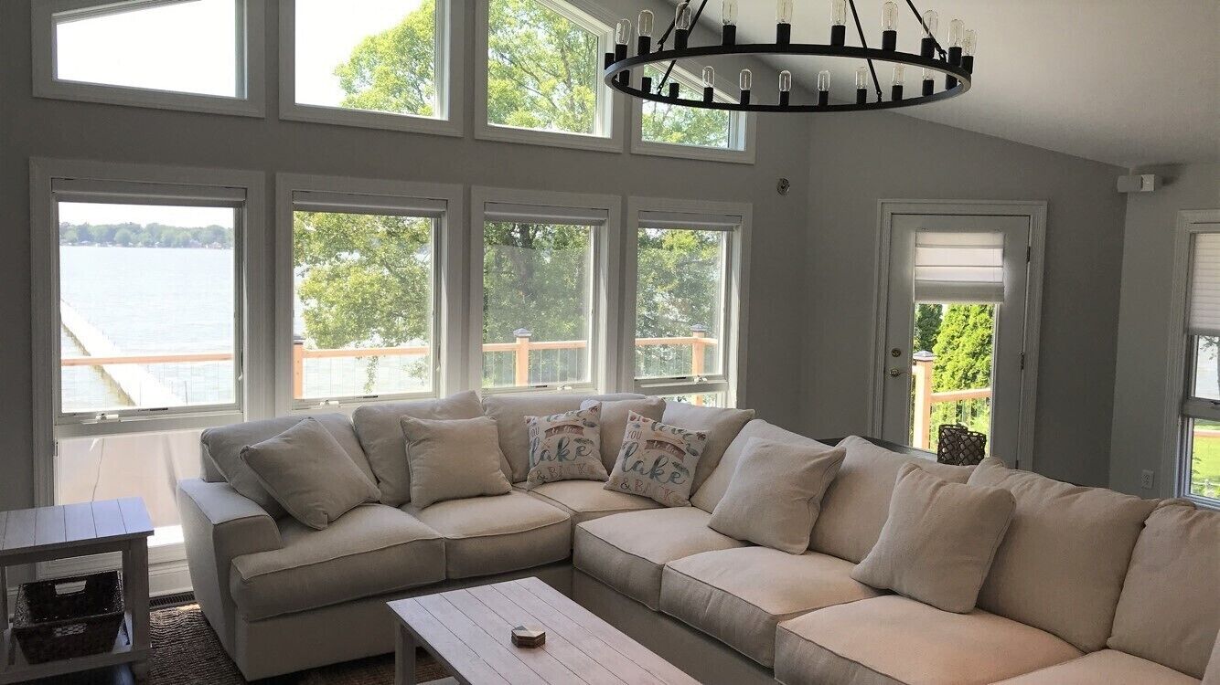 Sunset Lake Home-Hot Tub/Bikes/Paddle Board/Kayaks/Fires/Island Raft