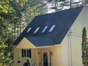 Exterior - Lakeside retreat in Central Maine  (Wales)