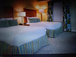 2 bedrooms, WiFi - Daytona Beach - Wyndham Ocean Walk - 2 Bedroom Deluxe  (2/14 to 2/18) (Daytona Beach)