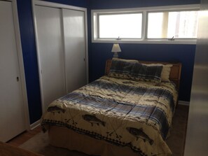 3 bedrooms, iron/ironing board, free WiFi