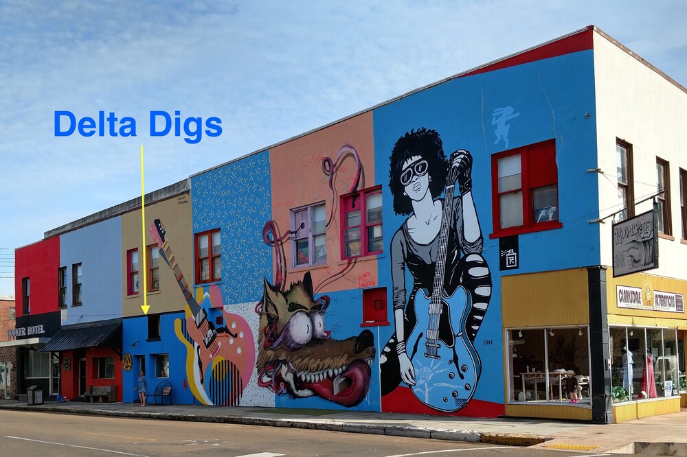 Delta Digs - 'The Place To Lay It Down In Clarksdale'