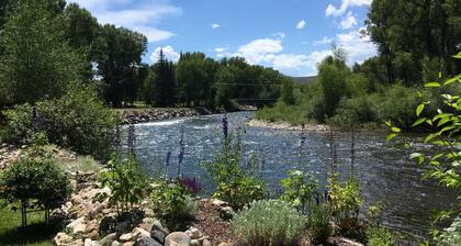 Ruhige Kabine auf dem Gunnison River ~ Tierfreundlich ~ Angeln Zugang. In der Nähe der Stadt