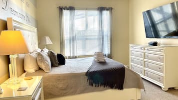 7 habitaciones, tabla de planchar con plancha, cuna de viaje y wifi