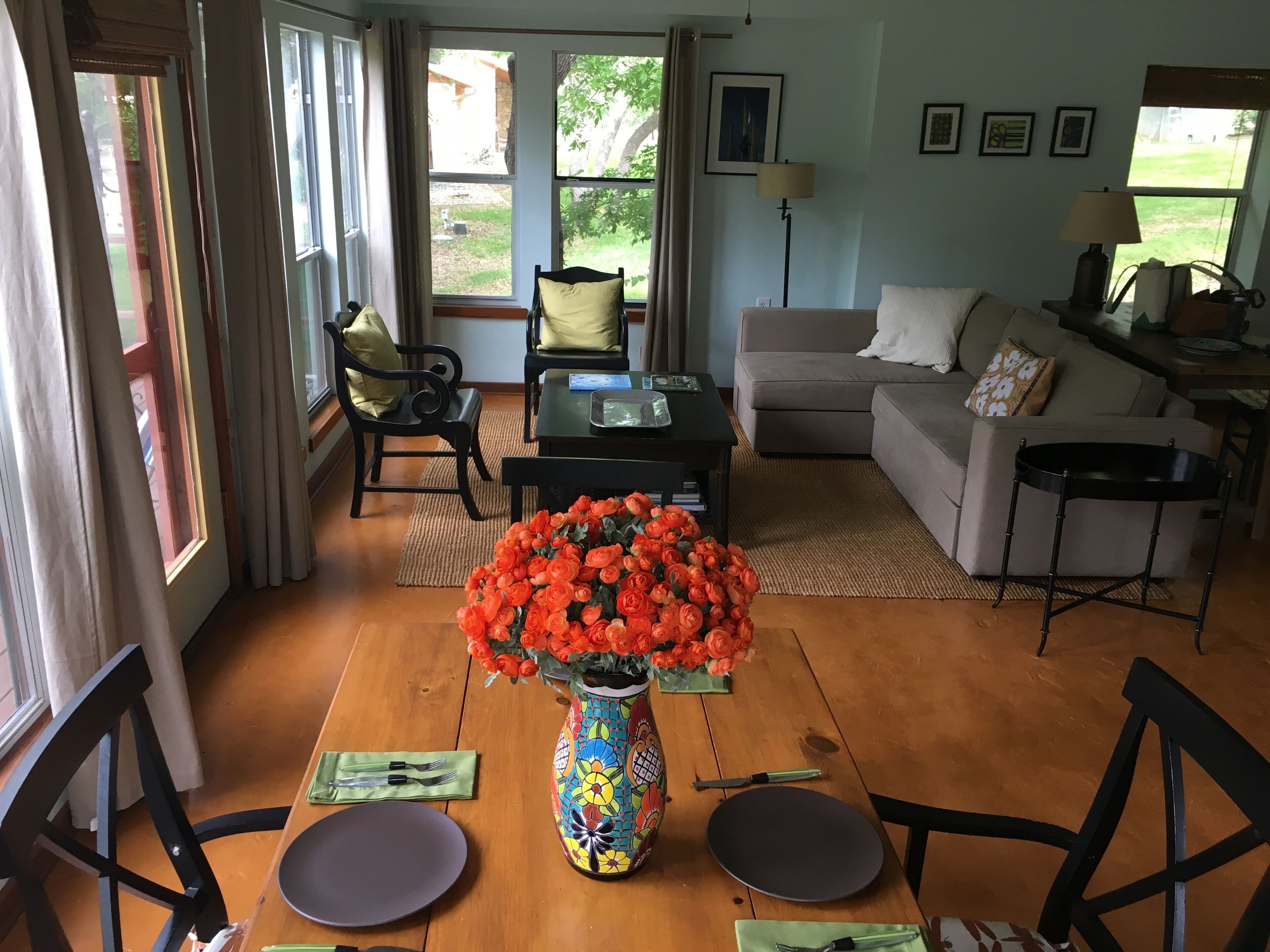 Mas Suerte Wimberley - Studio