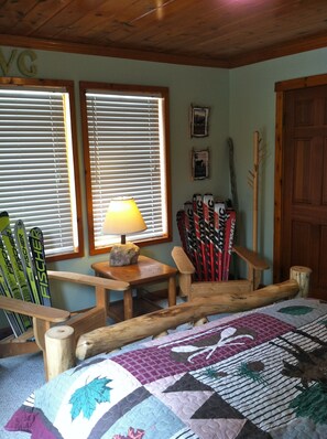 3 chambres, fer et planche à repasser, Wi-Fi gratuit, draps fournis