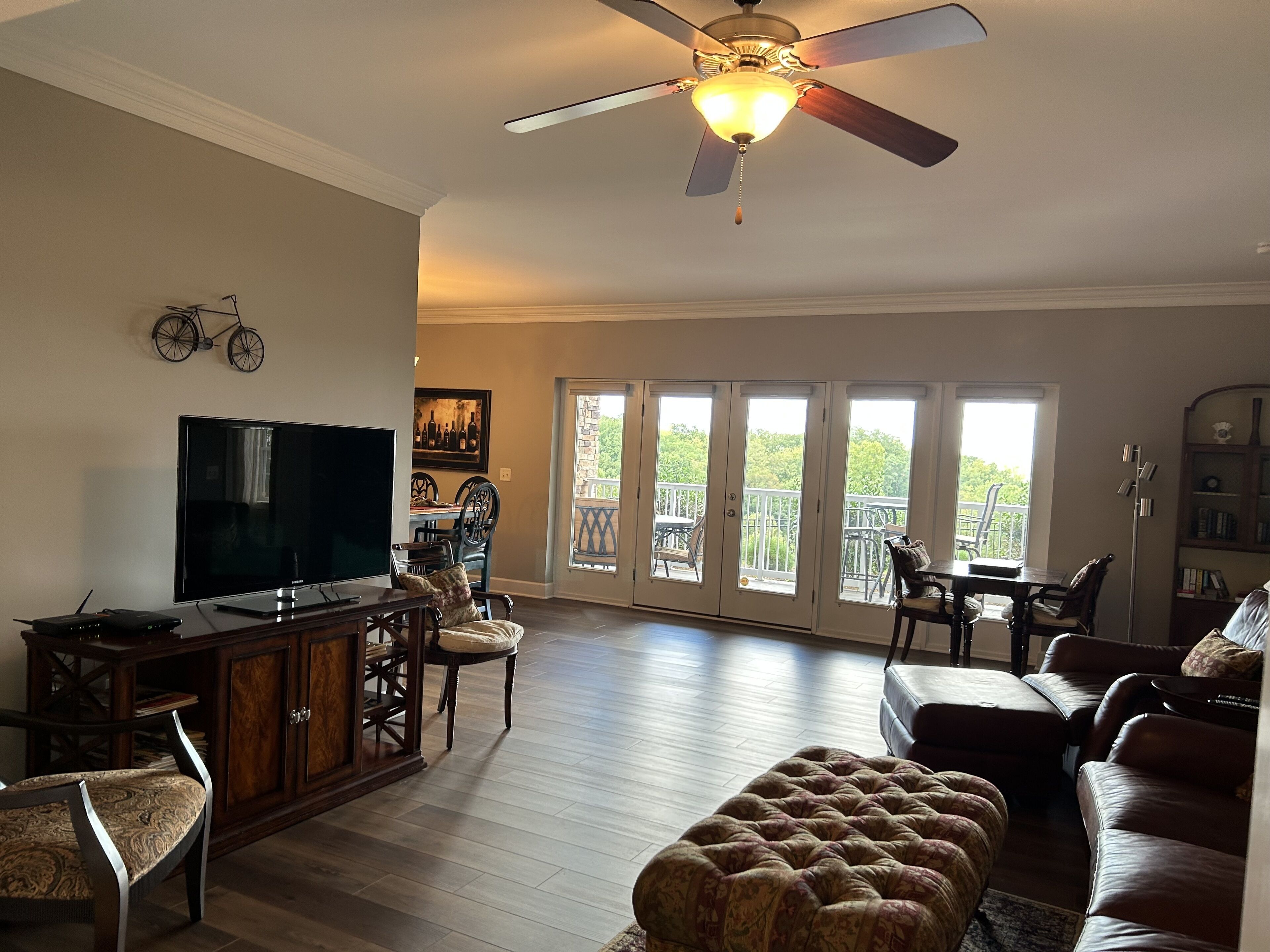 Gorgeous Lake front view of Center Hill Lake Cove Hollow