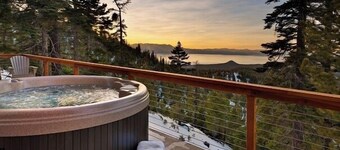 Heavenly Ski-Out Luxurious Condo!