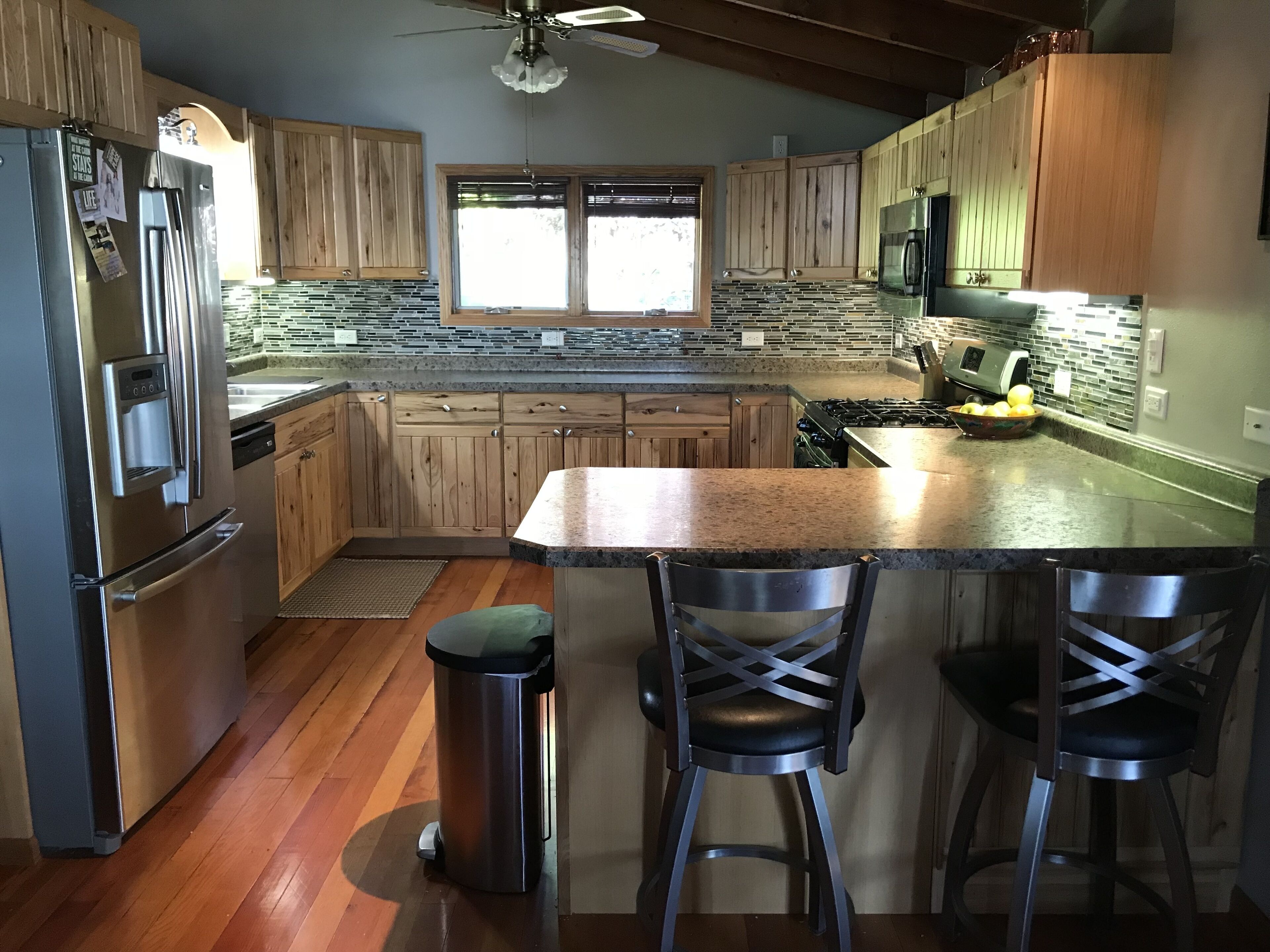 Lakefront Home on Lake Sakakawea in Douglas Bay near Garrison, ND