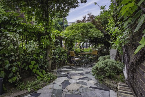 Luxury Spacious Beautiful Home In The Heart Of London