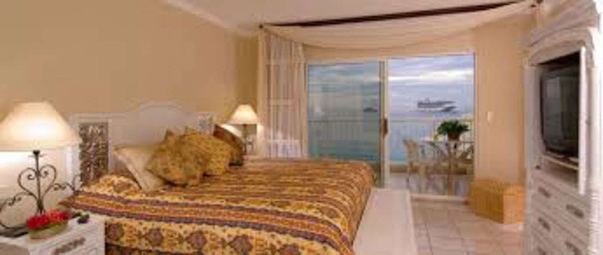 START BOOKING FOR CHRISTMAS NOW!! Inquire even if it says unavailable! 