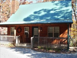 Exterior - Get Away from it All in This Immaculate Cabin in the Woods (Blairsville)