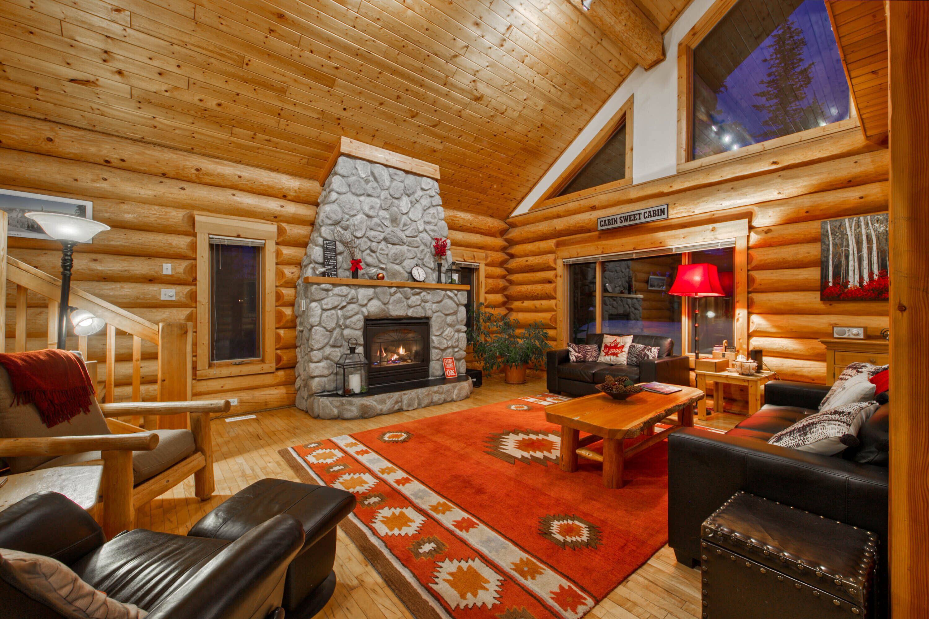 Family Friendly True Log Home experience