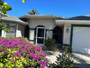 Exterior detail - Crown Pointe Home with Lake Views! (Naples)