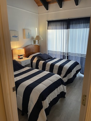 4 habitaciones, cuna de viaje y wifi
