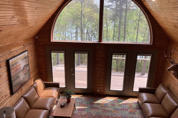 Upstairs living room (viewed from the loft)
